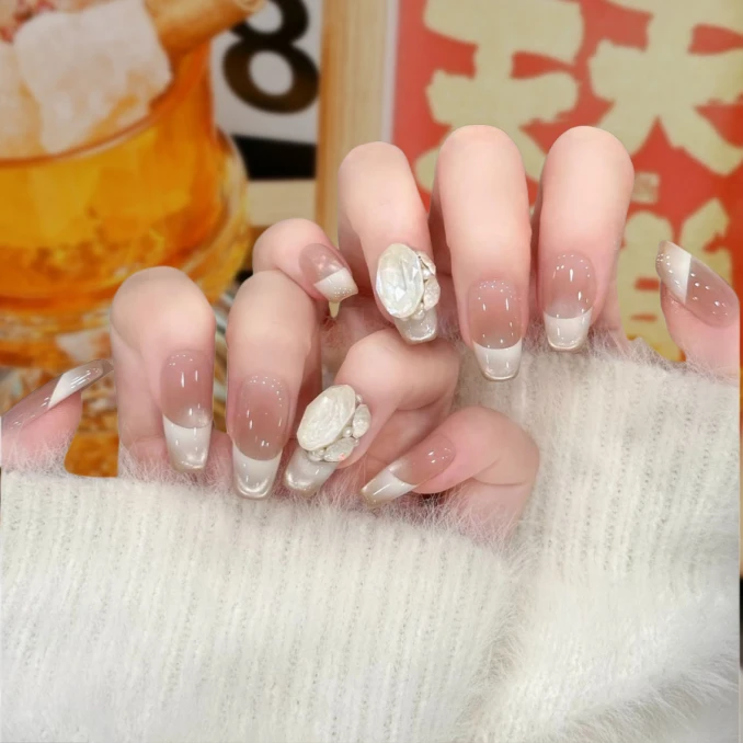 【杏仁烤奶】纯手工穿戴甲可拆卸奶茶亚麻棕清冷轻奢风格新款美甲片