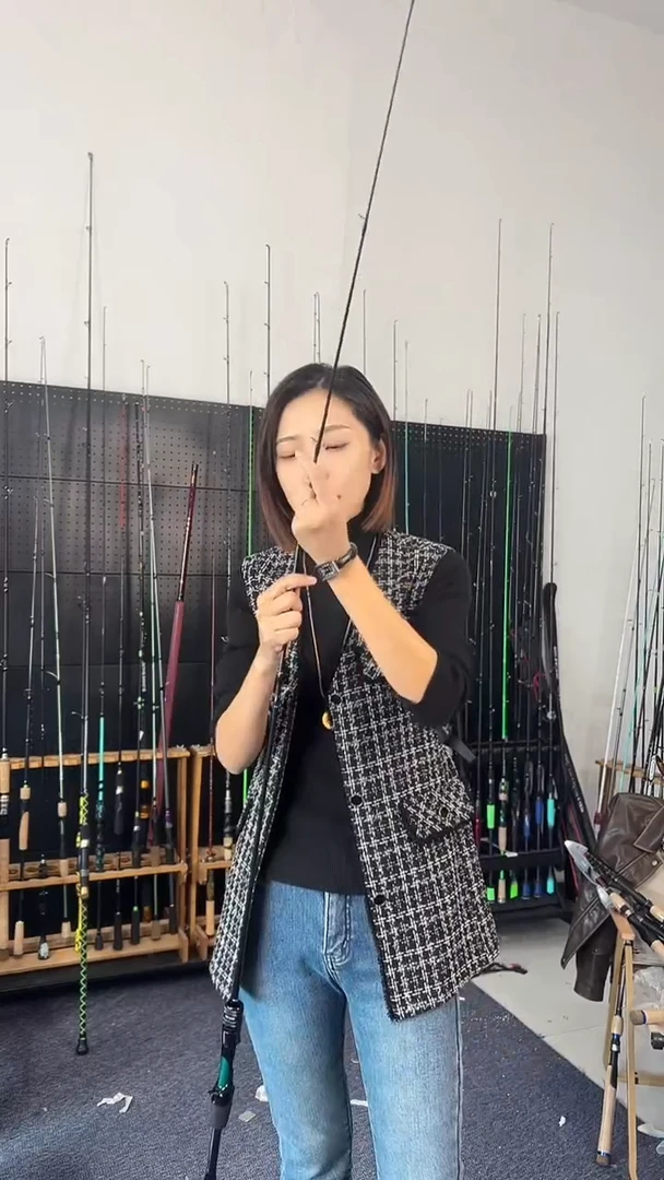 1.8m碳素奥卡绿1.8米枪柄（瑕疵尾货竿，没有售后，介意勿拍）