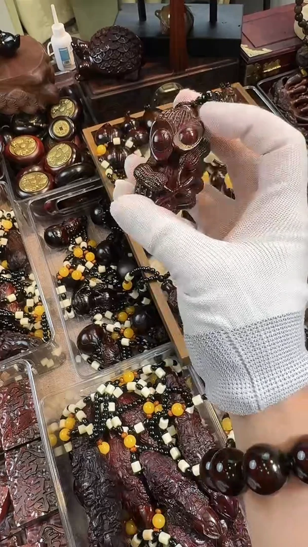 木质花生手把件挂件