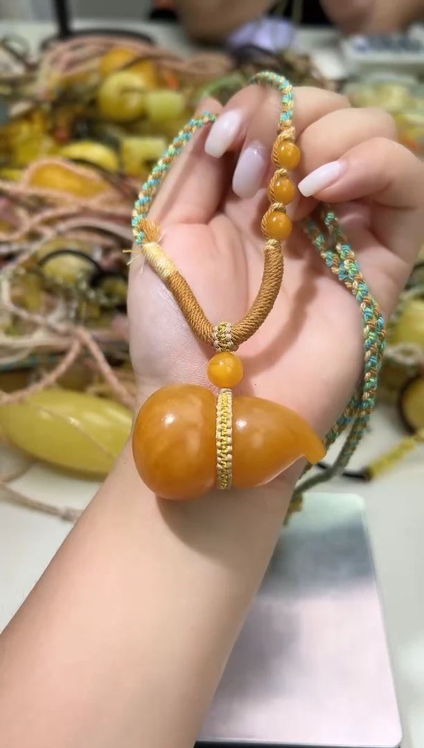 裸石琥珀未镶嵌琥珀蜜蜡吊坠