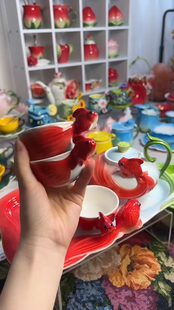 瓷金鱼茶杯，，，，，