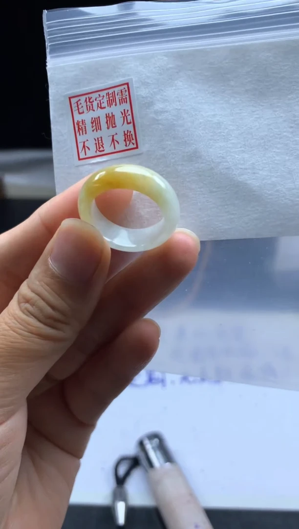未镶嵌定制翡翠?**果毛货需精细抛光戒圈 17#