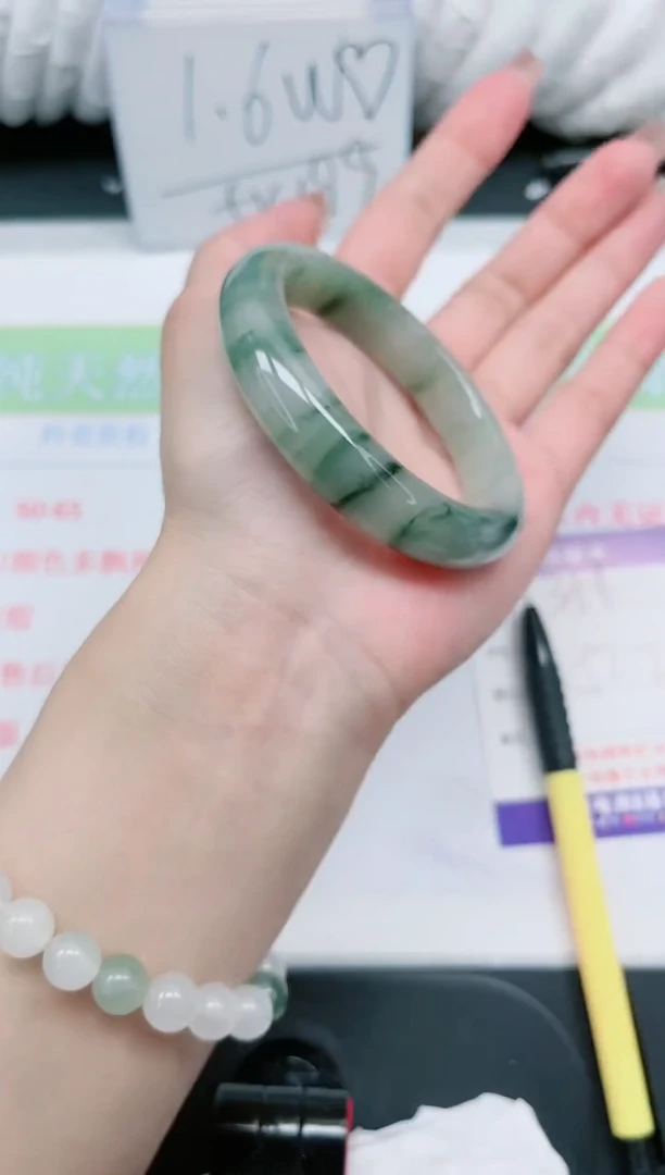 【闪购商品】石英质玉手镯未镶嵌356