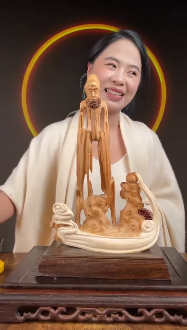 柏木（崖柏）手工摆件,先抢先得! 编号:142