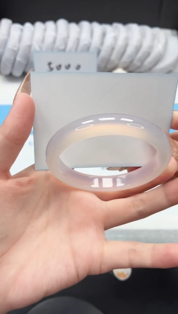 未镶嵌手镯石英质玉38/荔枝58.5