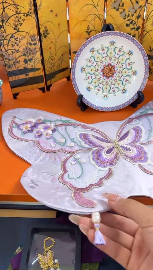 瓷片小乔闪电购链接