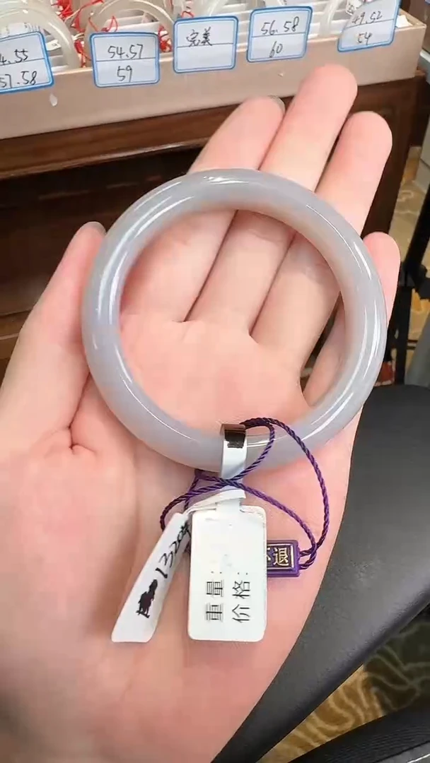 未镶嵌手镯和田玉56-