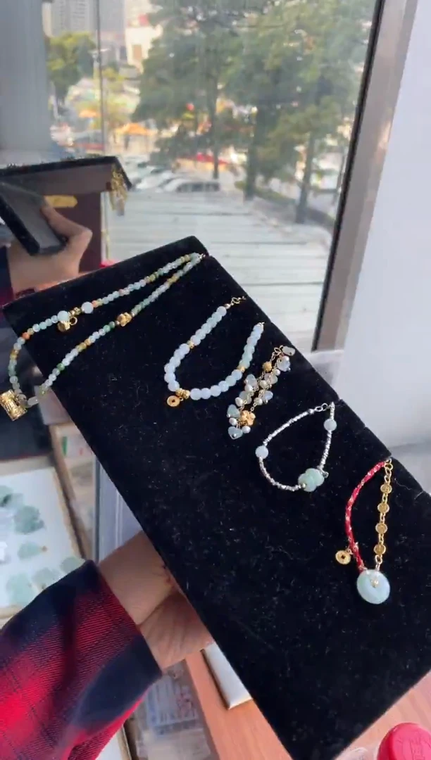 吊坠(不含链)未镶嵌翡翠天然缅甸A货翡翠多样性发其一可挑