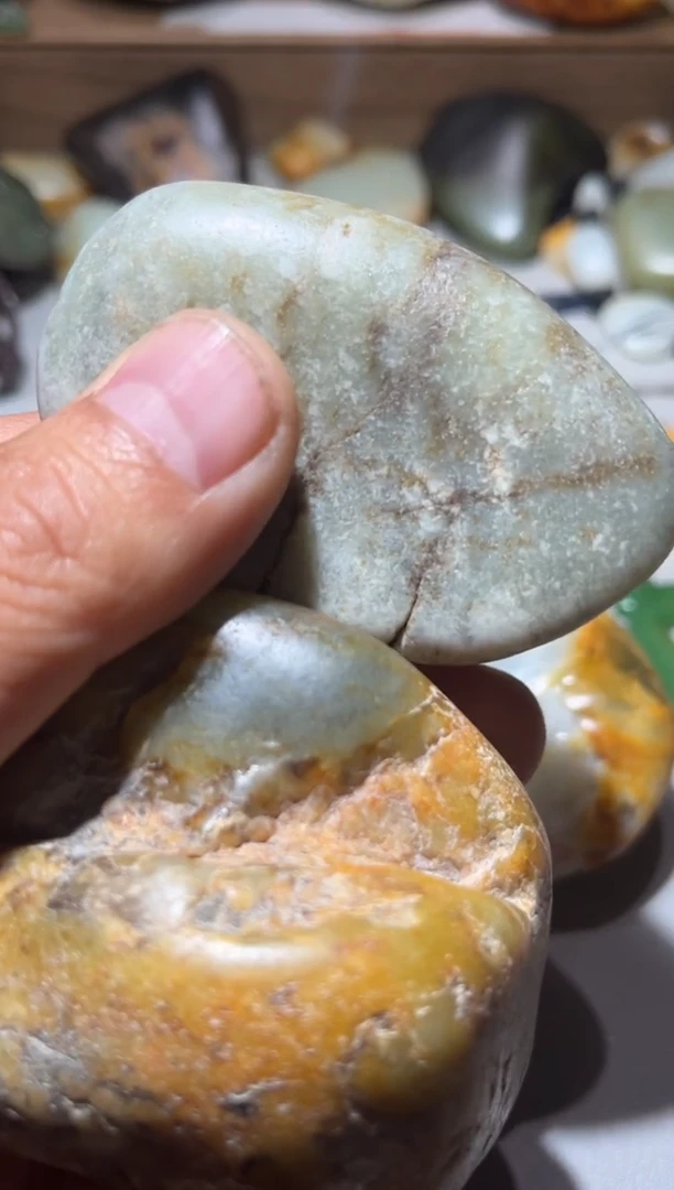 未镶嵌和田玉（子料）挂件 和田玉（子料）