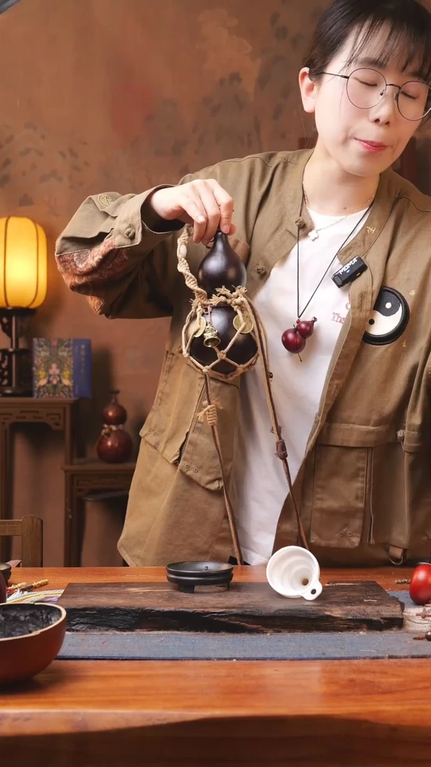 【闪购商品】165号精品大漆葫芦防腐防渗装水茶酒