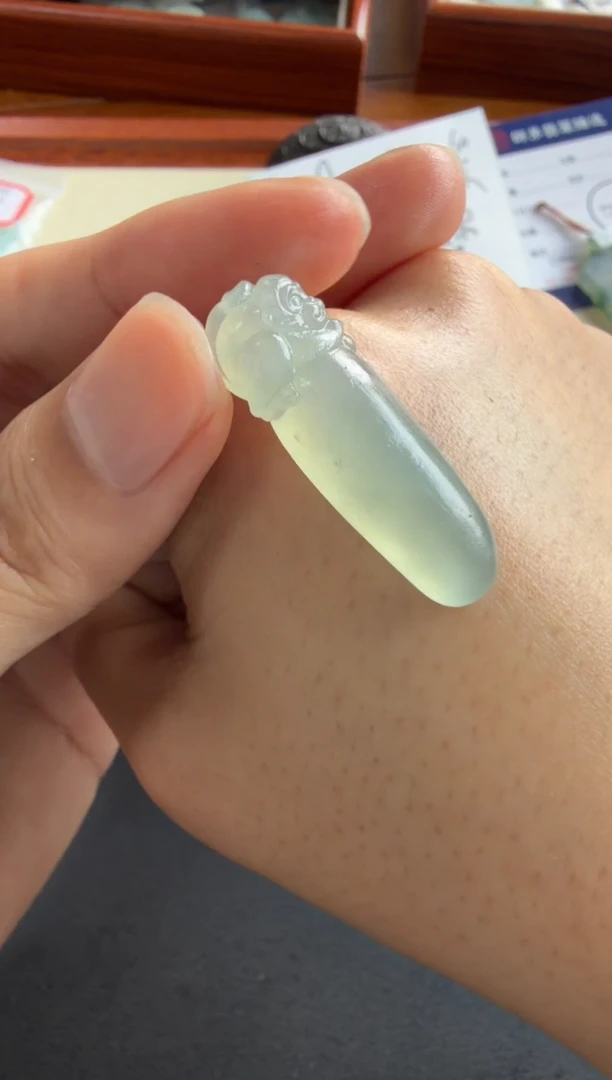 未镶嵌定制翡翠..