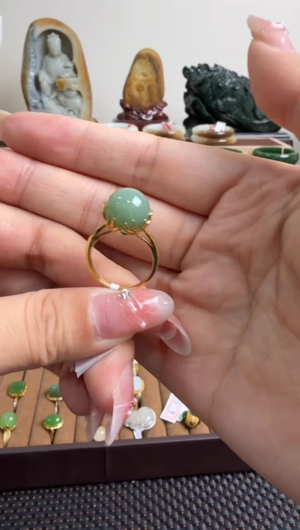 颈饰18K金镶嵌和田玉戒指备注圈口11-19