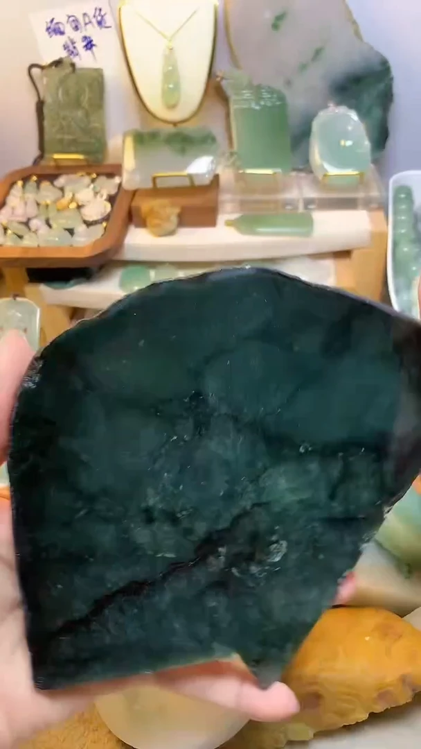 未镶嵌挂件翡翠华*豪 缅甸A货翡翠，没有运费险
