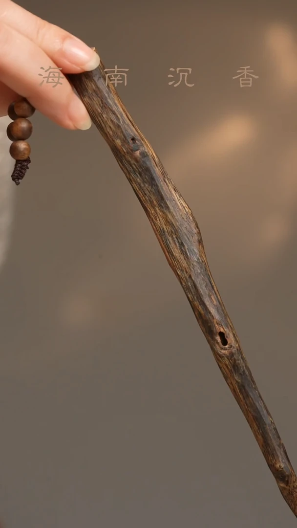 沉香手把件沉香发簪9g