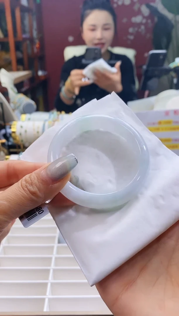 【闪购商品】翡翠手镯未镶嵌28白底青5354/12.2*8.0