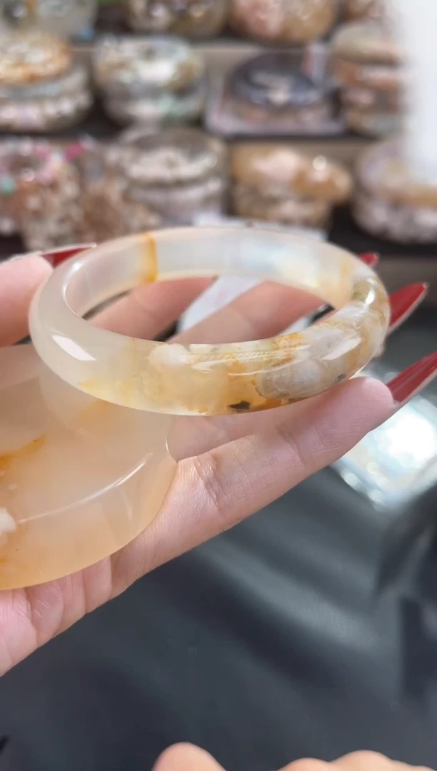 未镶嵌手镯石英质玉58（赠送镯心 不保证完美）