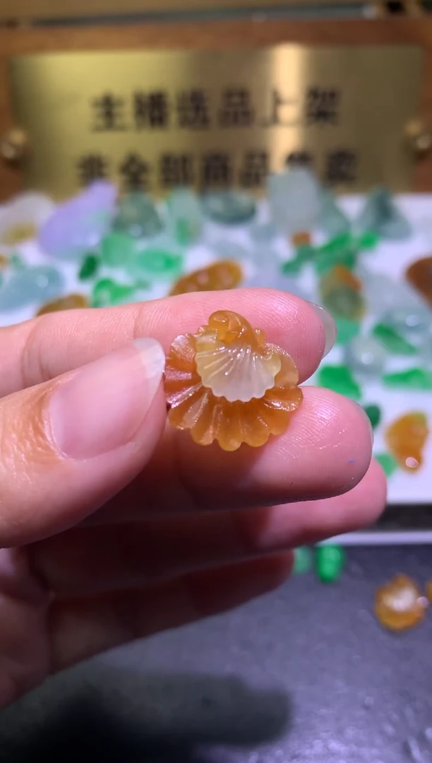 未镶嵌定制翡翠毛货