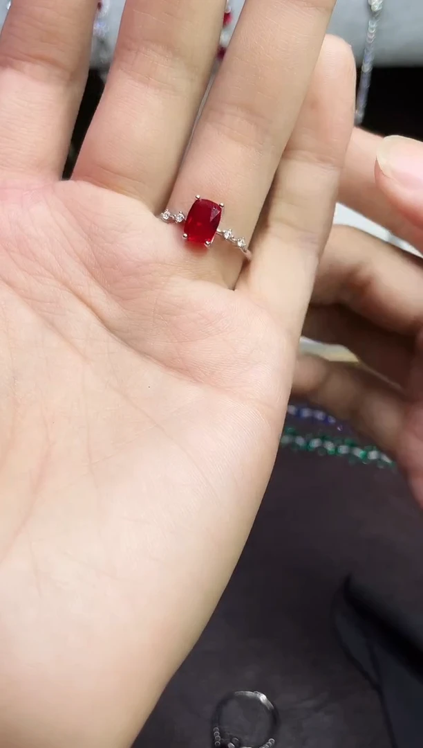 合金合成钻石红宝戒指