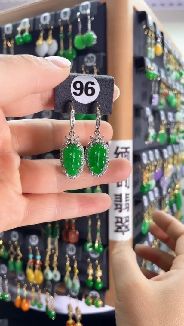 【闪购商品】翡翠耳饰银S925镶嵌96