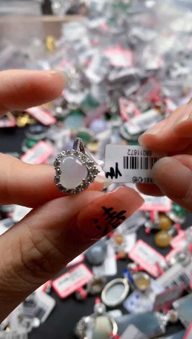 银S925镶嵌戒指翡翠天然A货缅甸翡翠