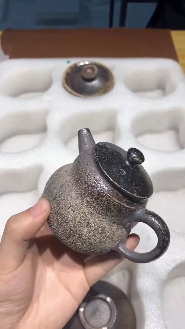 奢瓷/瑞寅柴烧茶器（壶）227