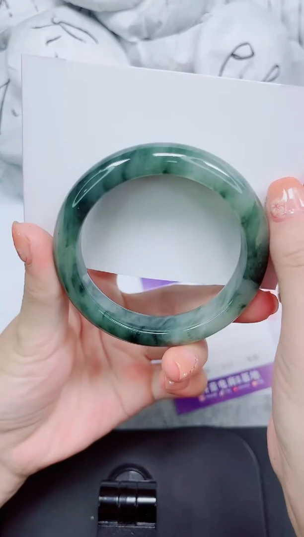 石英质玉手镯未镶嵌63-55.5