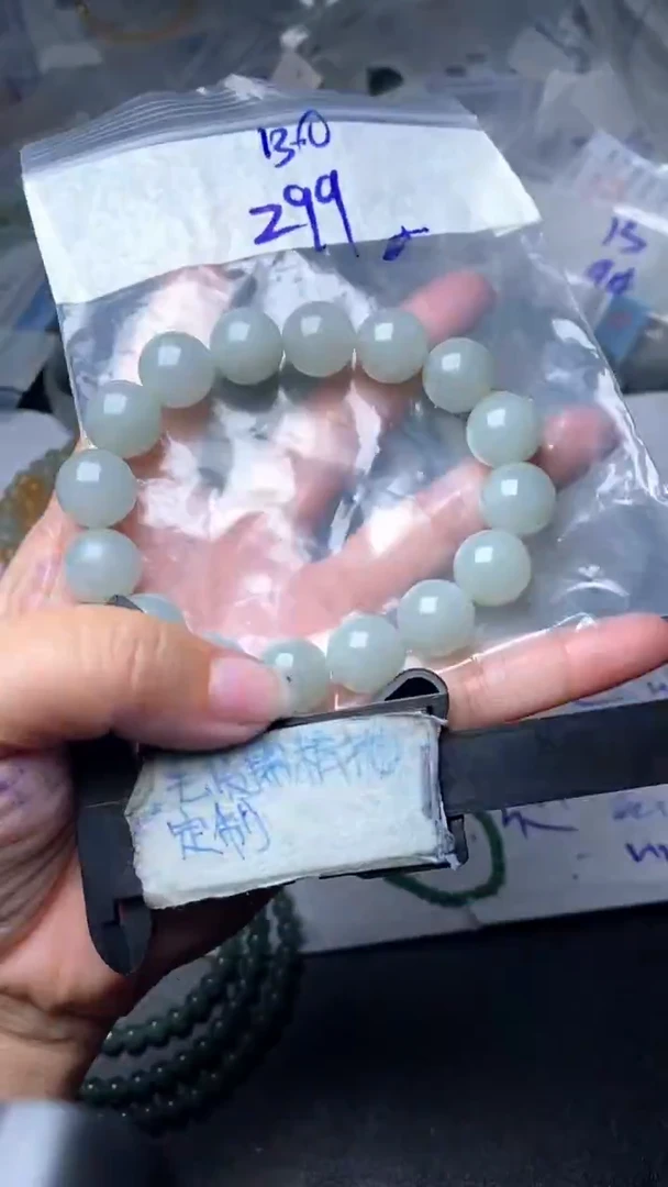 未镶嵌定制翡翠毛货需抛光多样性拍一发一