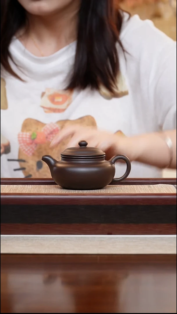 紫泥仿古200cc宜兴手工紫砂壶