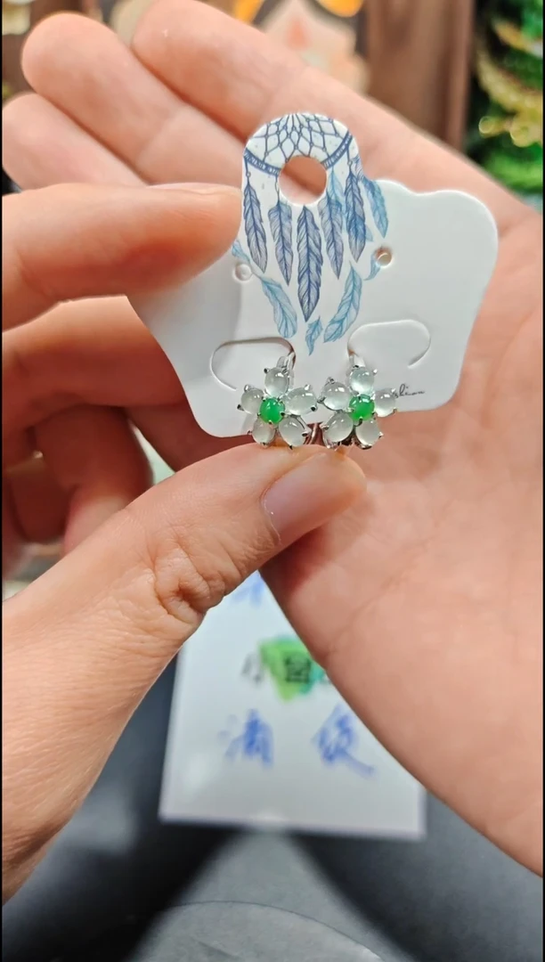 银S925镶嵌翡翠耳饰翡翠耳饰S925银镶嵌