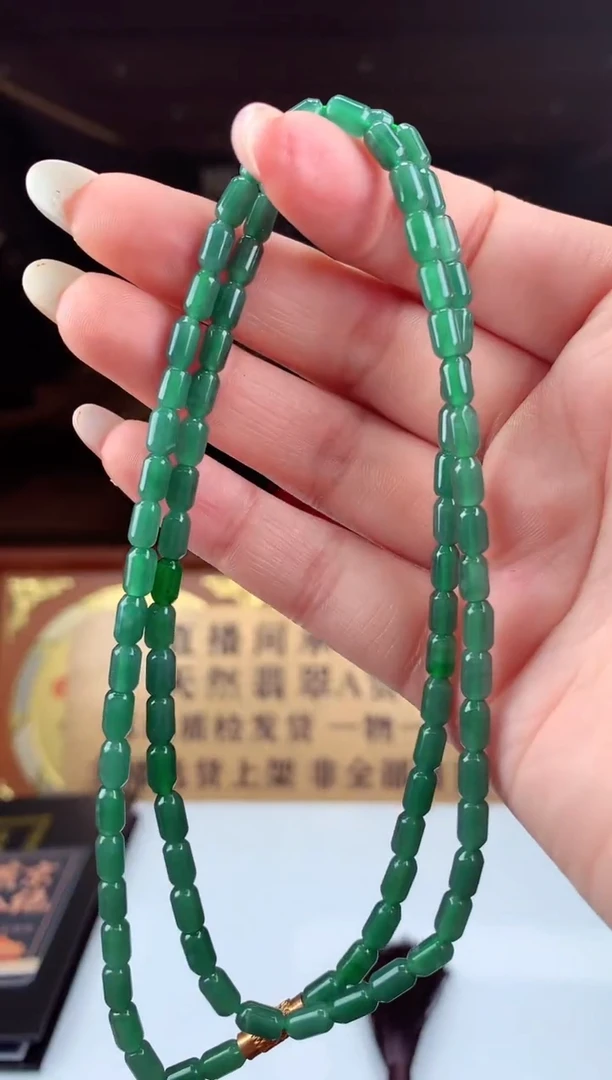 未镶嵌定制翡翠天然翡翠（拍一发一)