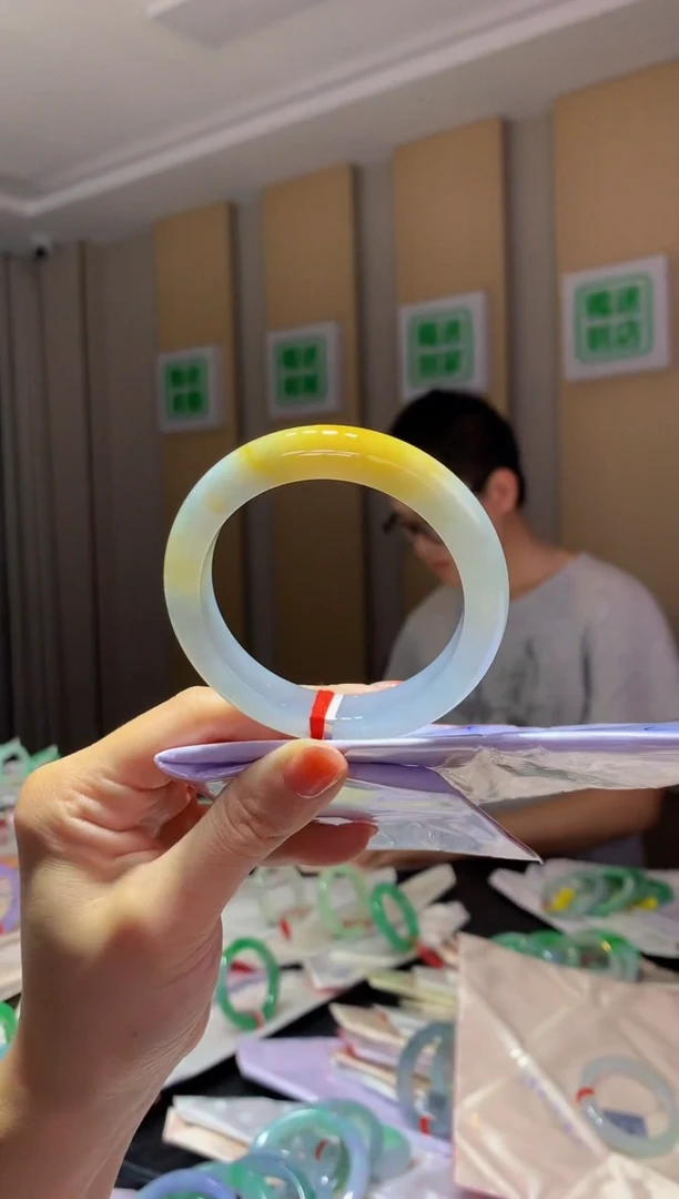 未镶嵌手镯翡翠-C123 圈口57