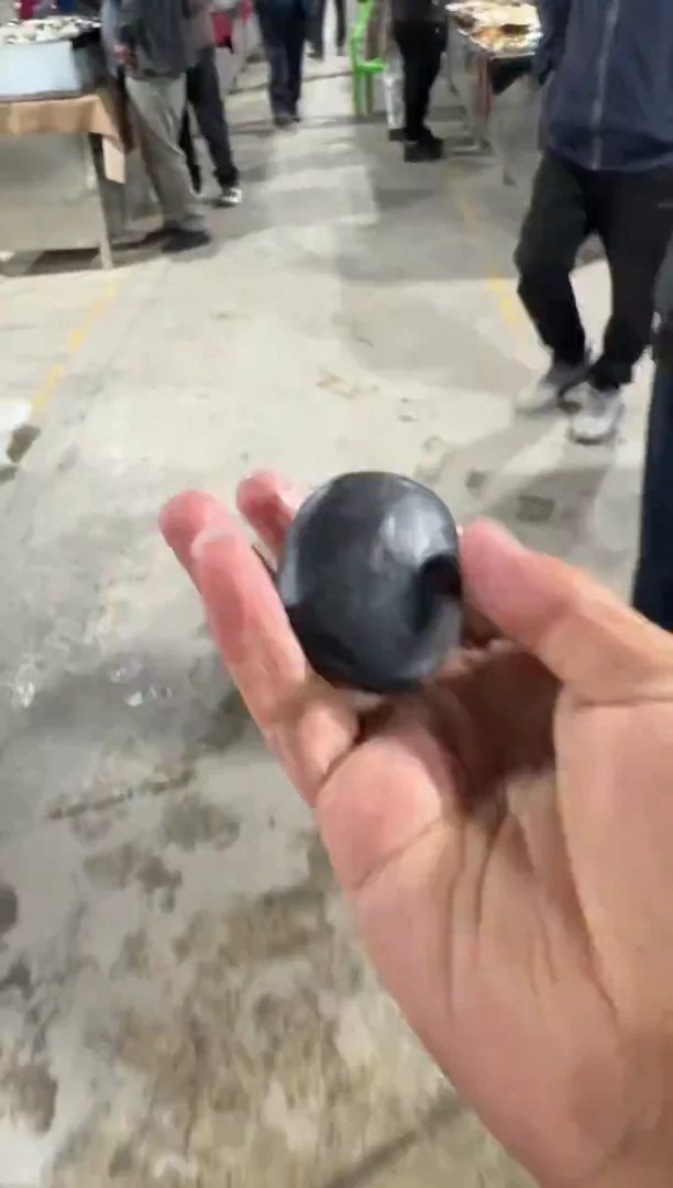 未镶嵌和田玉（糖玉）车挂和田玉