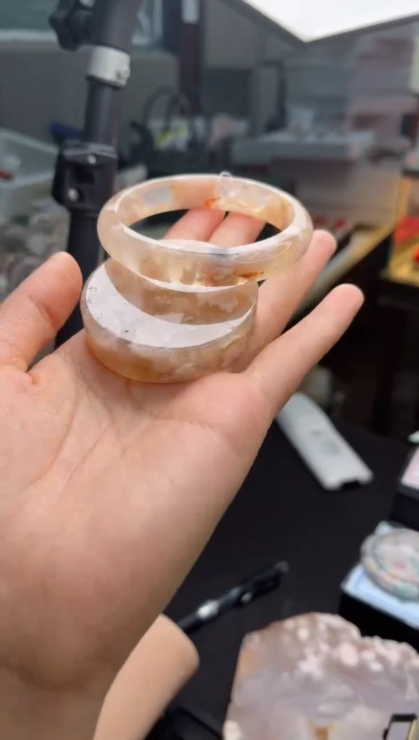 石英质玉手镯未镶嵌55圈口（赠送镯心）342707