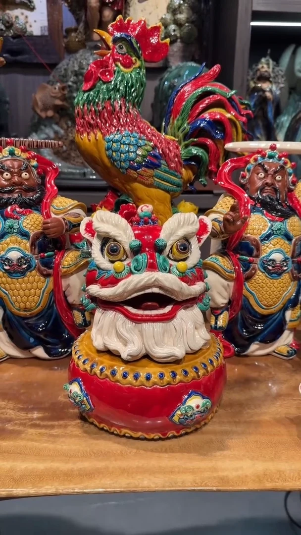 陶瓷过**驹红色醒狮鼓一件