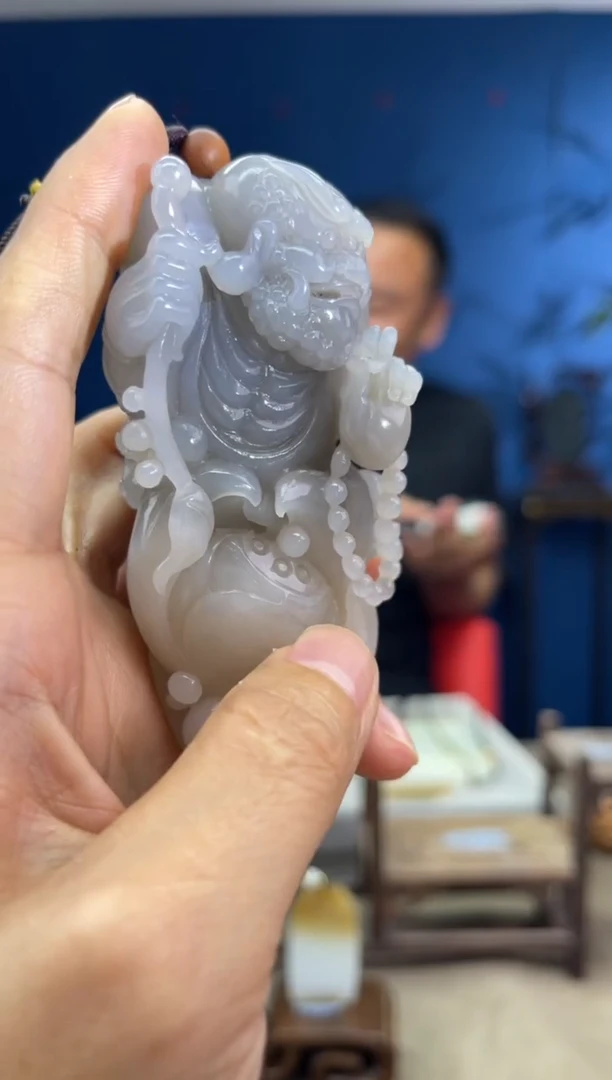 和田玉未镶嵌颈饰1