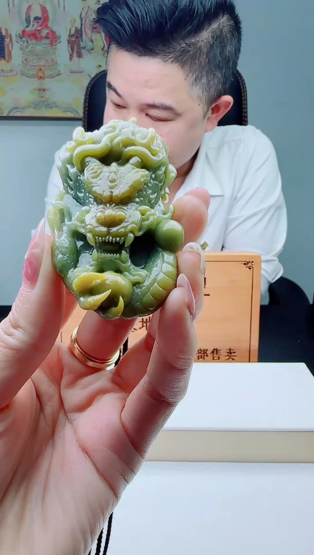 颈饰未镶嵌翡翠猎*哥111