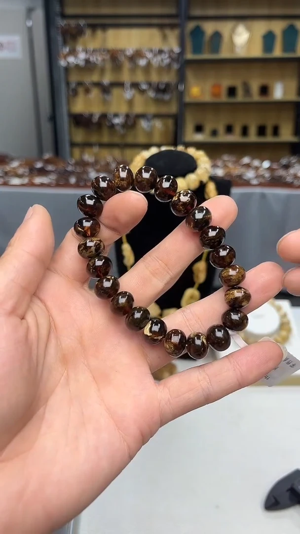 裸石琥珀未镶嵌抚顺琥珀11+黑花多样性发其一