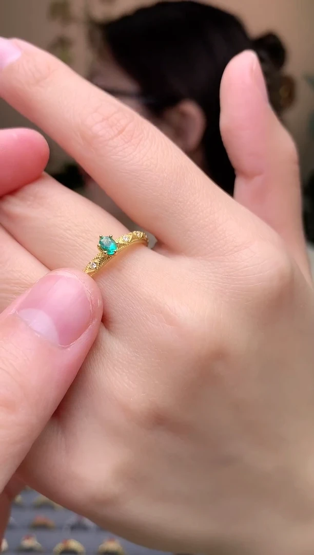 【闪购商品】祖母绿戒指银S925镶嵌戒指