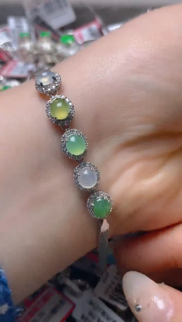 银S925镶嵌戒指翡翠百内无证书