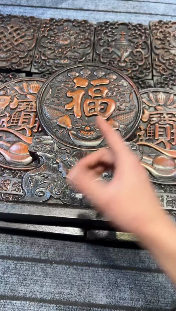 木紫檀雕刻一物一拍