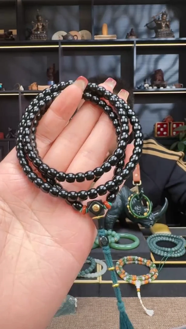 【闪购商品】和田玉1未镶嵌6mm黑青极致108