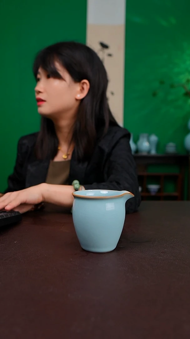 一级天青新品束腰公道杯