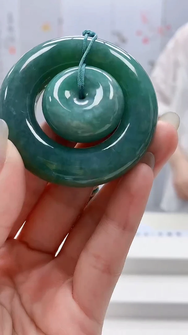 定制翡翠未镶嵌4852lr- 毛货挂件135
