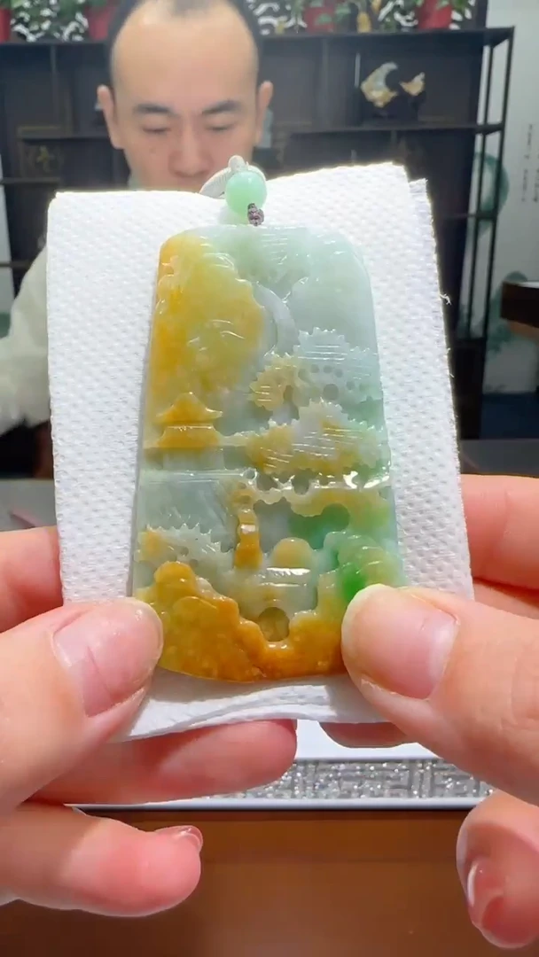 【闪购商品】翡翠颈饰未镶嵌天然翡翠A货吊坠