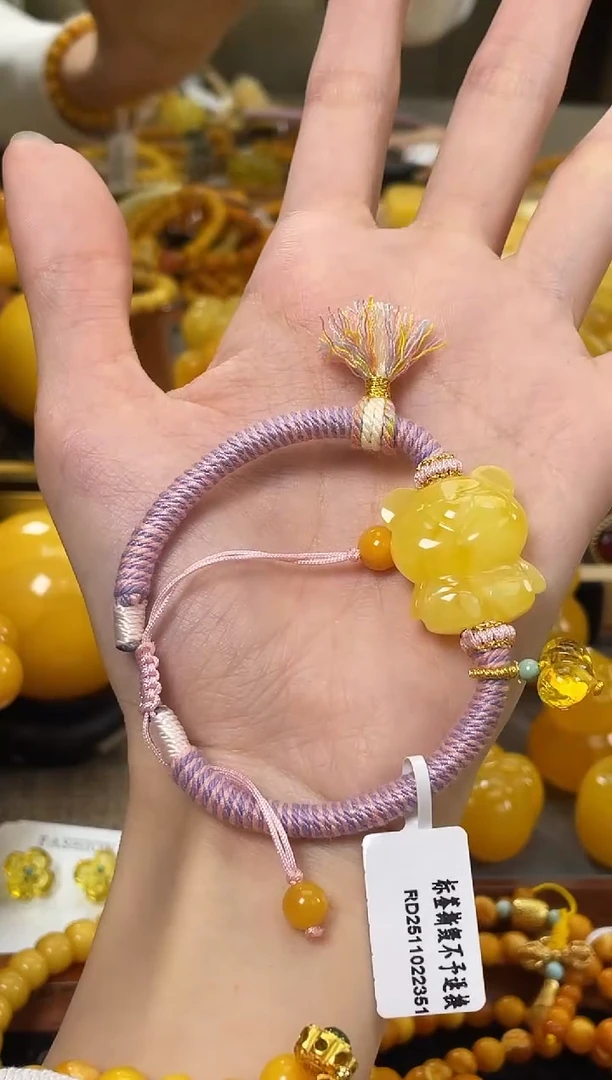 裸石琥珀未镶嵌L****️J60