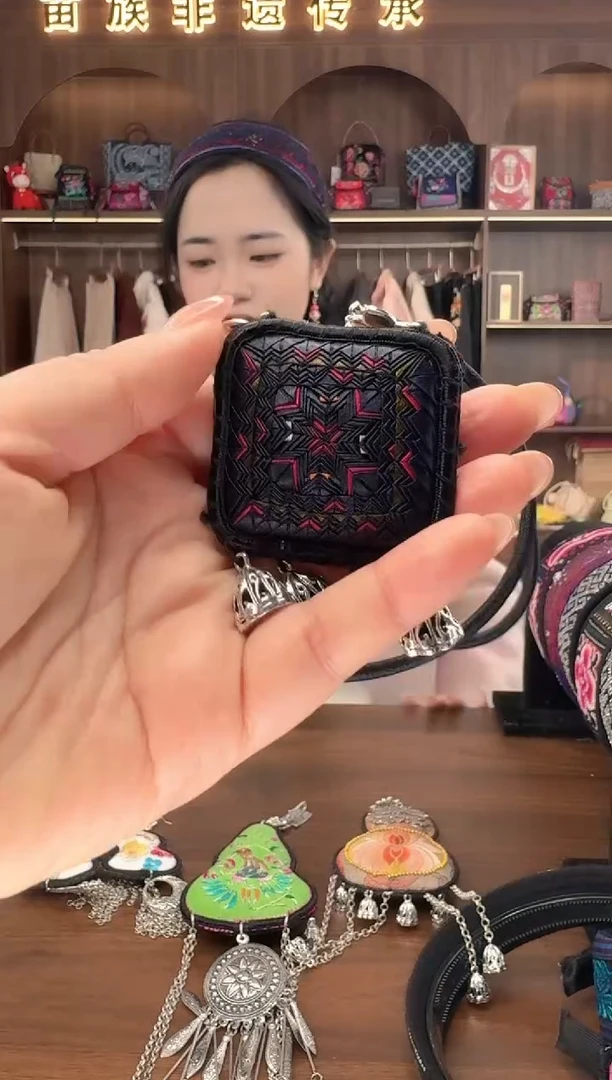 刺绣扶光苗绣传承L80