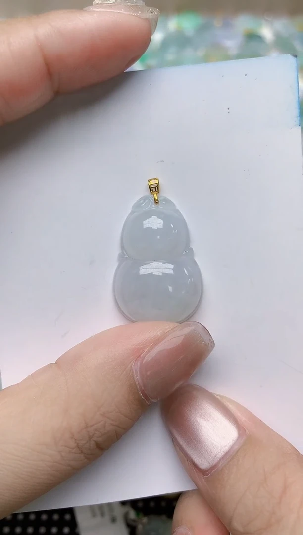 翡翠18K金镶嵌颈饰天然缅甸A货翡翠