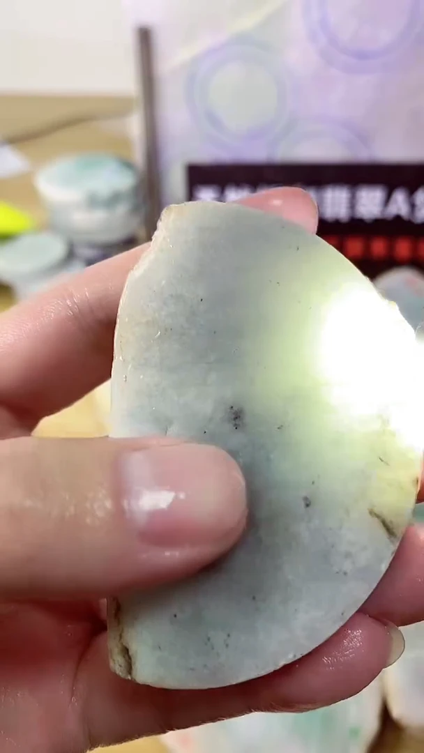 翡翠裸石天然A货缅甸翡翠高品质边角料558