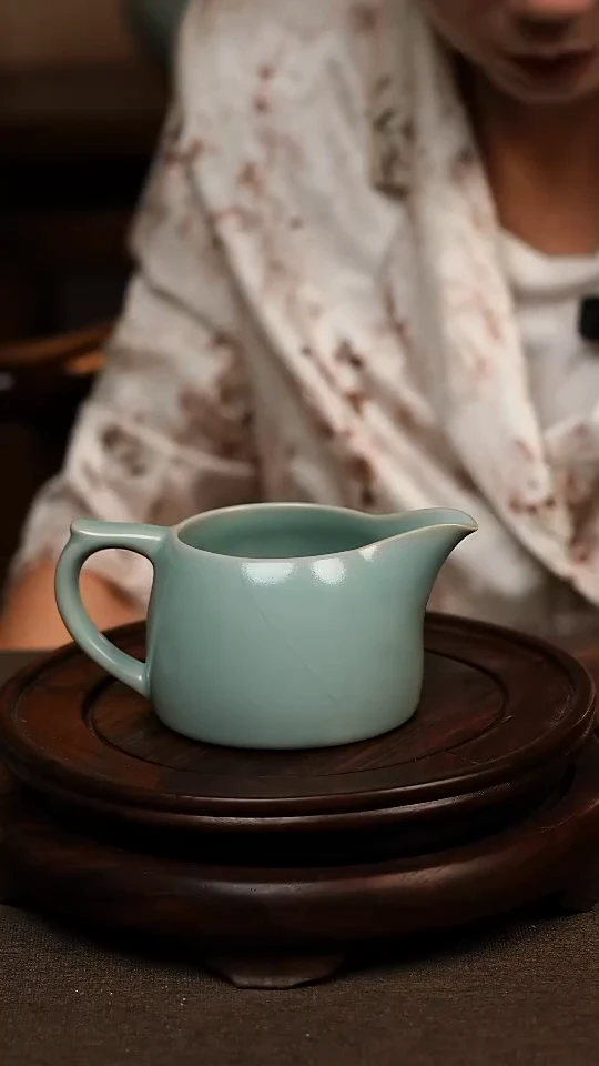 瓷片仿古天青井栏公道180ml 微瑕 不带礼盒