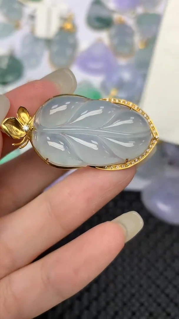 翡翠18K金镶嵌颈饰天然缅甸翡翠a货百元以上9元证书费自理